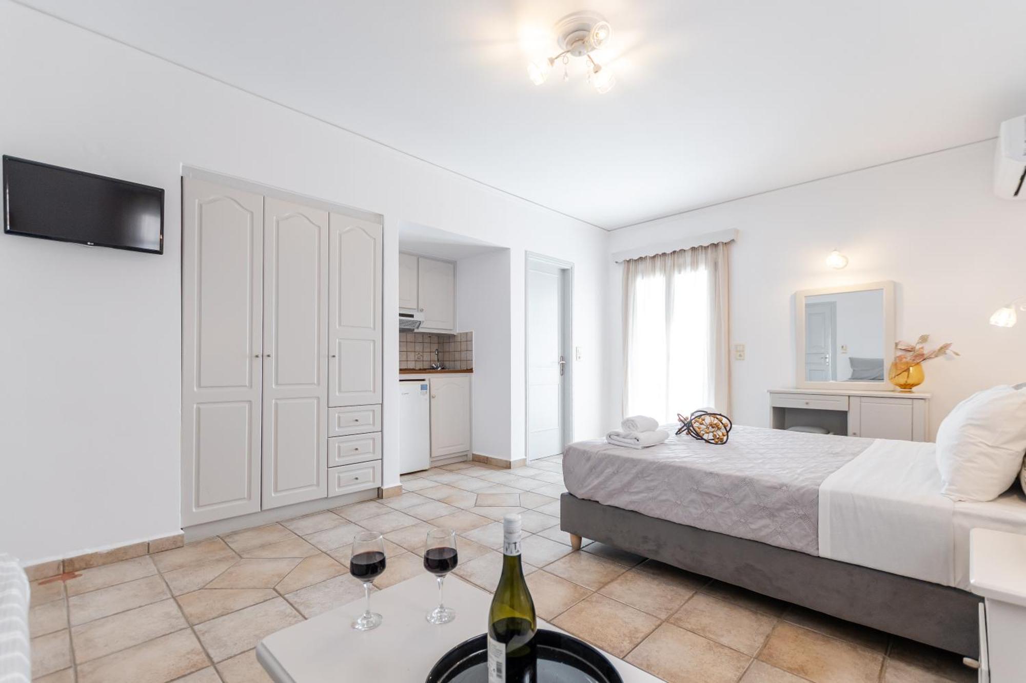 Aparthotel Golden Bay Agios Prokopios  Exteriér fotografie
